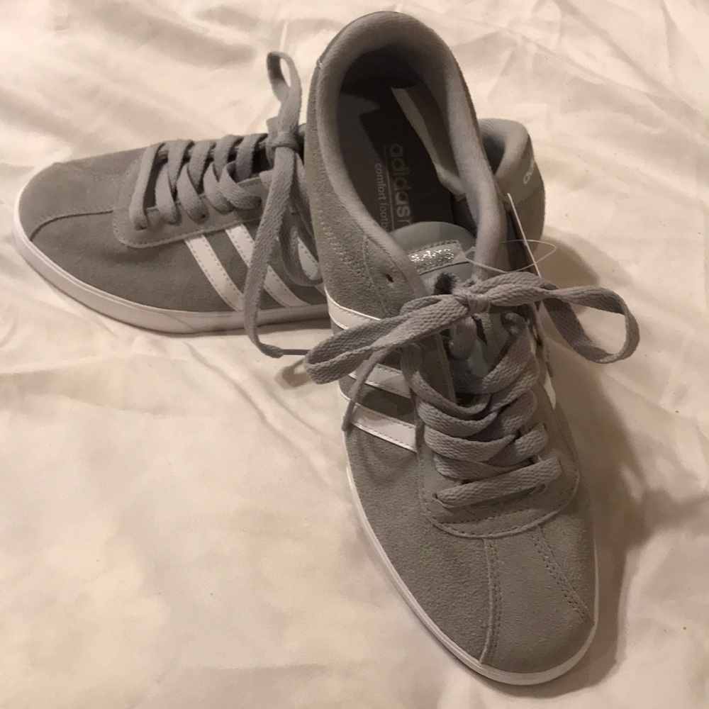 Women’s Grey Adidas Size 9